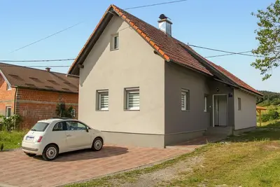 Image de Magnifique maison Ă Saborsko avec WiFi
