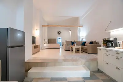 Image de Appartement 'Maggano Paros 3' avec vue sur la mer, Wi-Fi et climatisation