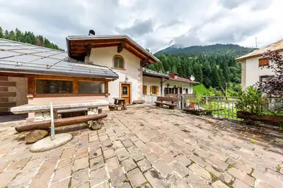 Image de Appartement 'Casa Montagna In Cadore' avec vue sur la montagne et jardin partagé