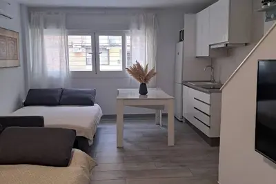 Image de Cozy Apartment up to 6 persons 3 min to Metro