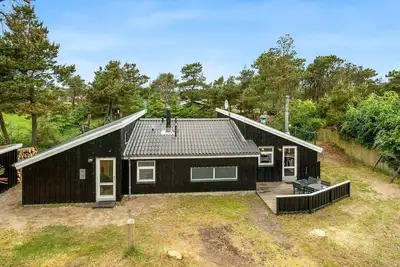 Image de \"Adrienne\" - 240m from the sea by Interhome