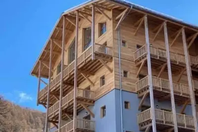 Image de Ensemble de 2 appartements T3 et studio 3 étoiles