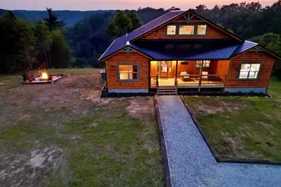 Image de Maple Moon | Hot tub | WiFi | New | Views