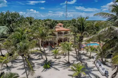 Image de Spacious 4br Condo w/ Sea Views - Great for Groups