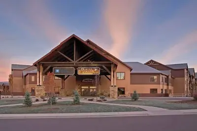 Image de 2br Luxury Presidential Unit & Waterpark Access!