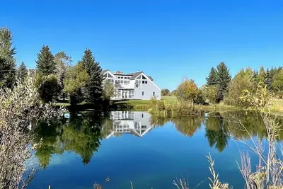 Image de Stunning 4 Bedroom in Wilson Wy with Teton Views. Long Term Rental.