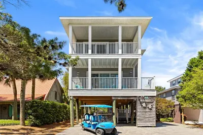Image de Coastal Cottage-Short Walk to Beach-Private Heated Pool/Spa-Golf Cart Included!