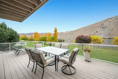 Image de The Mager Lake Home at Sun Cove