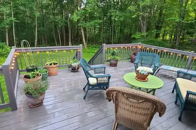 Image de Charming 2 bedroom cottage in the historic part of Kennebunk sleeps 4.