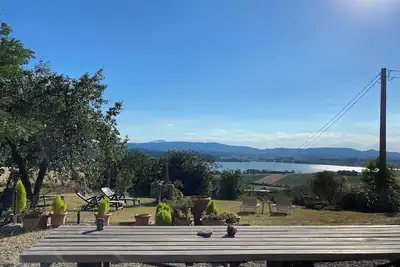 Image de Traumhafte Wohnung in Umbrien mit Seeblick Vaiano, Umbria