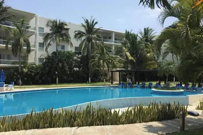 Image de Apartment with Beach Club in Acapulco Diamante