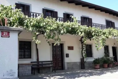 Image de Feel surrounded by nature. Pets allowed