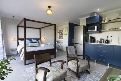 Image de Botanical @ Salt Shore Studios, superior sea view studio apartment