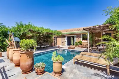 Image de Cute & Private Villa - 10mn from dowtown - Fiber