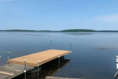 Image de Cozy cottage on Rice Lake