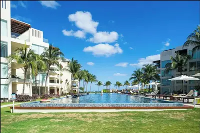 Amazing Beach Front Condo At Elements Playa Del Carmen