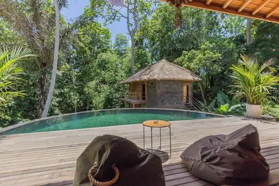 Image de Villa Joglo Charming 4-bedroom villa by The River