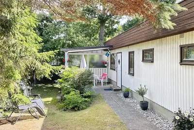 Image de Maison de vacances pour 3 a Hunvigan-By Traum