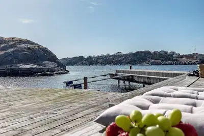 Image de Maison de vacances pour 12 a Nösund-By Traum