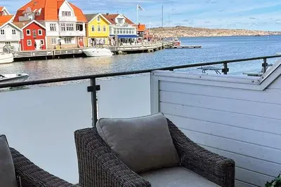 Image de Maison de vacances pour 4 a Smögen-By Traum