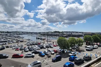 Image de Emplacement unique pour ce superbe Duplex en plein centre de Concarneau