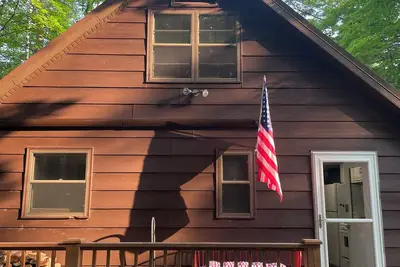 Image de Cozy 3-bedroom cabin near Lakewood on Crystal Clear Maiden Lake