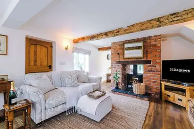 Image de Stunning Cottage, Ideal for Family Getaways!