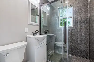 Image de \"The Hideaway 1\" Charming 2-bedroom house with WiFi, Ac in fabulous Farmington