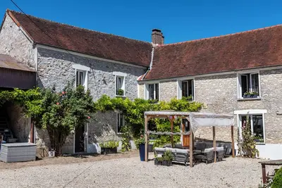 Gîte avec piscine, WiFi in Saint Mars Vieux Maisons