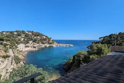 Image de L'Escapade belle villa 90m2 rénovée en 2024, climatisée, les pieds dans l'eau.