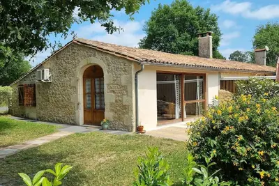 Image de Agréable maisonnette entre océan et vignes