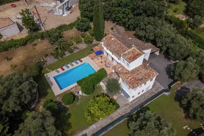 Image de Mougins la Grande Bastide belle propriété \n274m2 jardin 2500m2 piscine 12x6