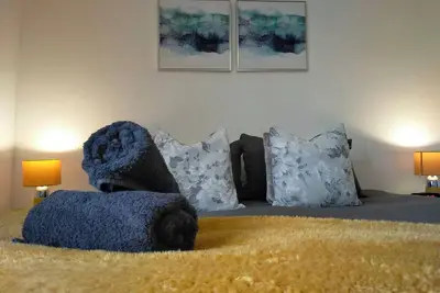 Image de Avondale House, Newly Refurbished 3 bedroom house, 2 showers, near University