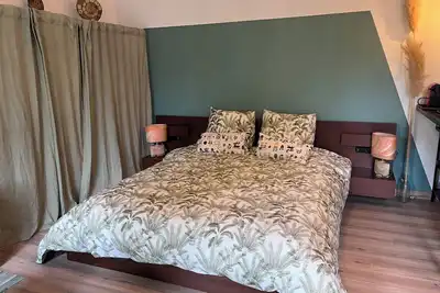 Image de Charmant studio en rez de jardin Chaville