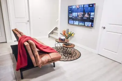 Image de Calgary Cozy Nest | 2br Suite\n