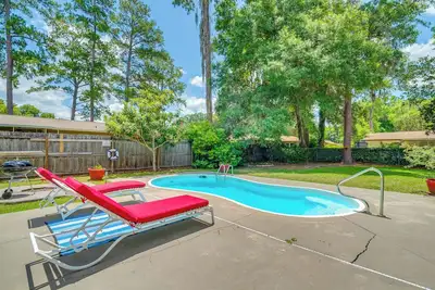 Image de Pet-Friendly Ocala Home w/ Pool & Fenced-In Yard!