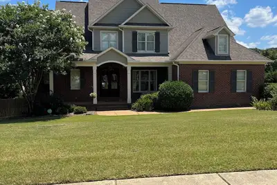 Image de Great game day getaway!