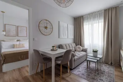 Image de *** Stylish Brand New Apt 5 guests A/C El Clot @22 District