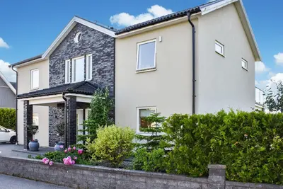 Image de Superbe maison à Malmö avec Wi-Fi