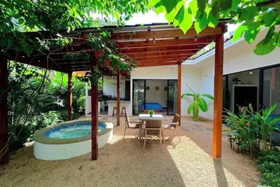 Image de Villa Luna · Lush Jungle Villa near the Beach