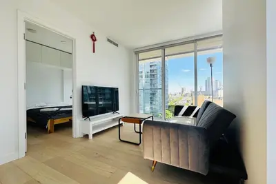 Image de (50% Off) Stylish 2 Bedrooms Metro Condo with All the Amenities