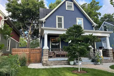 Image de Spa bathroom, luxury home gym, less than a mile from Minnehaha Falls, You’re set