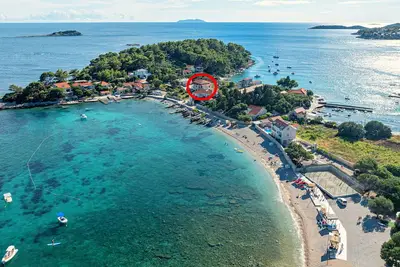 Image de Appartement de deux chambres prés de la plage Prizba, Korcula (A-22068-a)