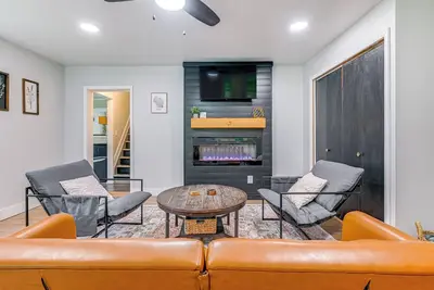 Image de Arkdale Home w/ Fire Pit, 1 Mi to Castle Rock Lake