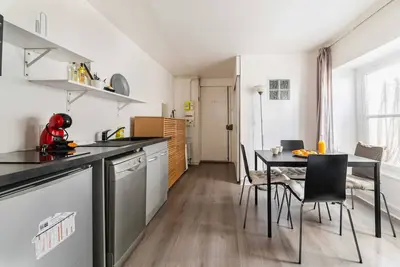 Image de Grand Studio tout confort - Republique Paris 10