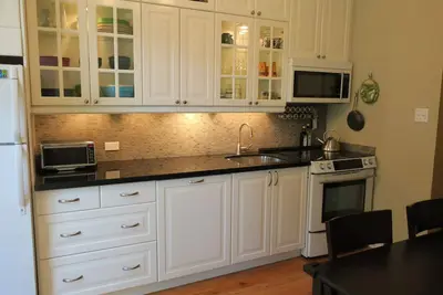 Image de 3 Bedroom Seton Village / Annex Toronto