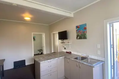 Image de Waterfront | Affordable | Location | Unit 7, Waterfront | Affordable | Location