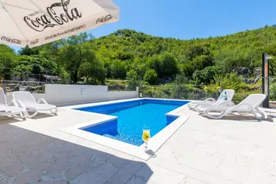 Image de Holiday home Jelena with private pool