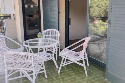 Image de ! 400 Meters From the Beach! Modern Loft in Gava Mar - Calm Living Close to Bcn