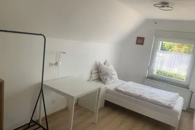 Image de 3 Zimmer im Einfamilienhaus mit Garten